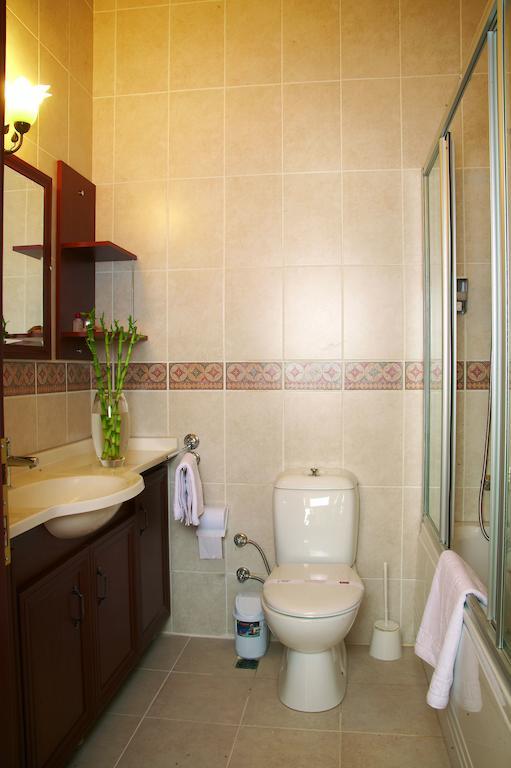 Bacahan Hotel Altınoluk Værelse billede