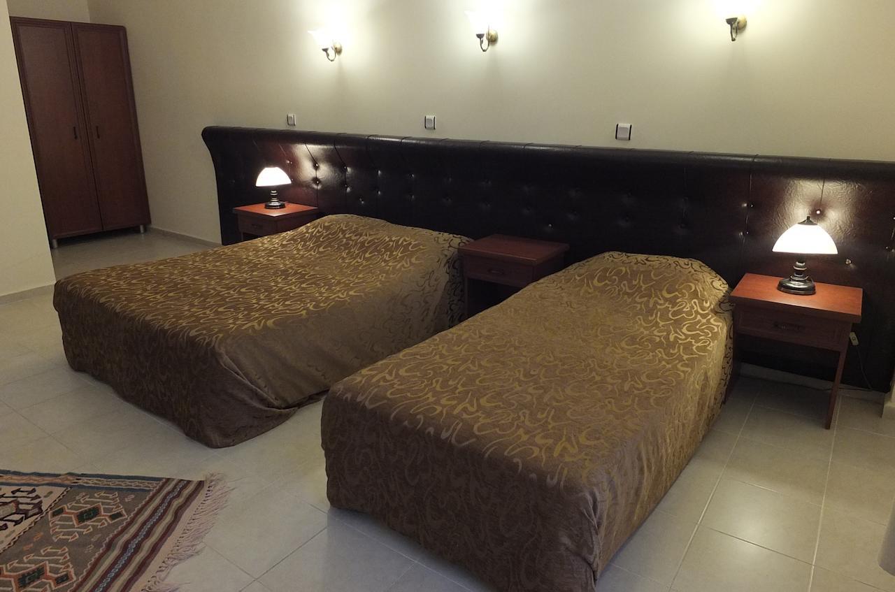 Bacahan Hotel Altınoluk Værelse billede